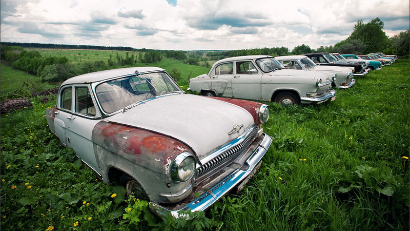 Illustration for article titled Amazing pictures of an outdoor Russian car museum